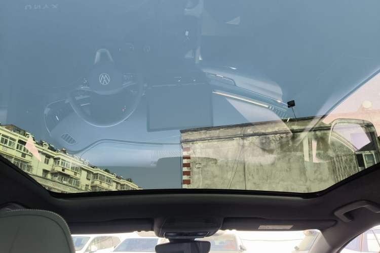 Used Volkswagen ID.UNYX 2024 Pro Long-Range Version
