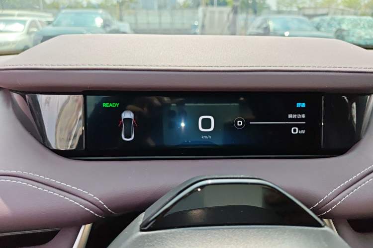 Used Xiaomi Auto SU7 2024 Four-Wheel Drive Ultra-Long Range Advanced Intelligent Driving Max Edition Instrument Cluster