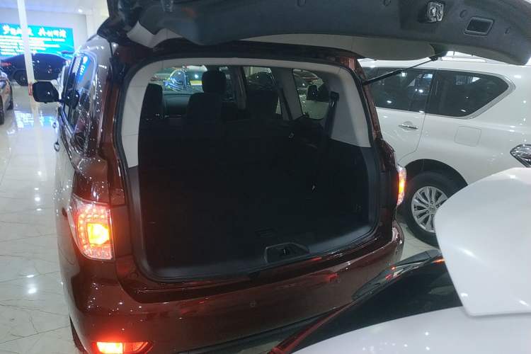 Used Nissan Patrol 2018 Y62 4.0 XE Middle East
