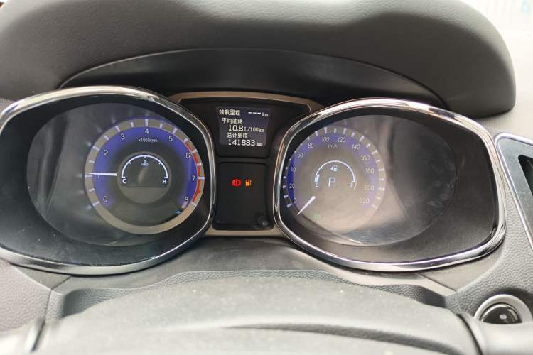 Used JAC Group Refine S5 2015 1.5T Automatic Elite Model