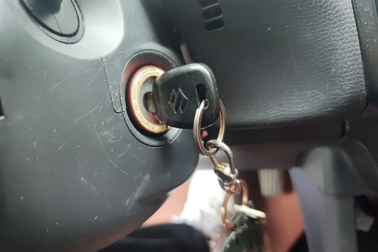 Used Suzuki Swift 2016 1.5L Automatic Fashionable Coolplay Edition
