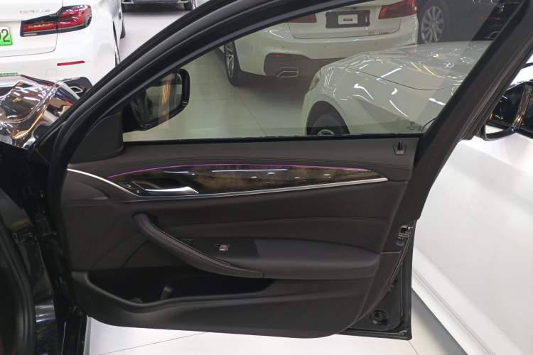 Used BMW 5 Series 2018 525Li M Sport Package
