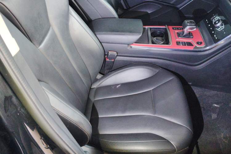 Used Hongqi H5 2022 Classic Model 1.5T DCT Flagship Edition
