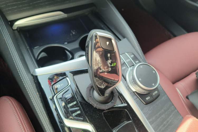 Used BMW 5 Series 2022 Restyled 530Li Leading Edition M Sport Package
