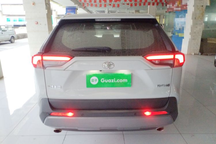 Used Toyota RAV4 2021 2.0L CVT Two-Wheel Drive Fashion Edition
