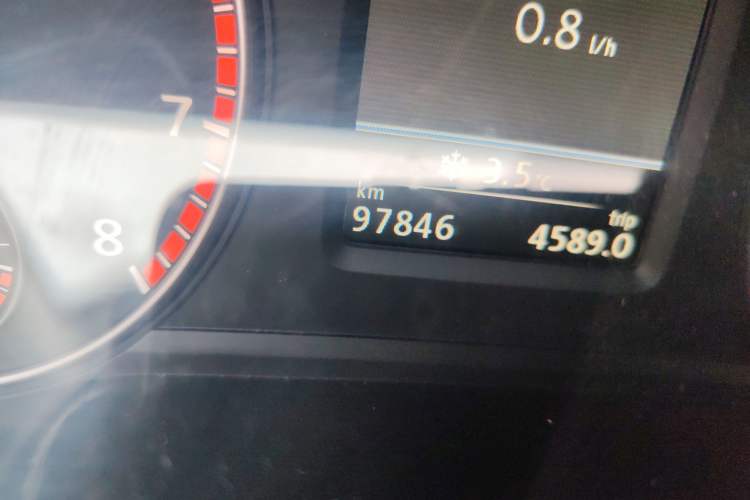 Used Volkswagen Passat 2015 1.8TSI DSG Ultimate Edition
