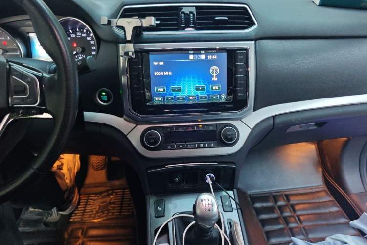 Used Haval H6 Coupe 2015 Blue Label 2.0T Manual Two-Wheel-Drive Elite Model