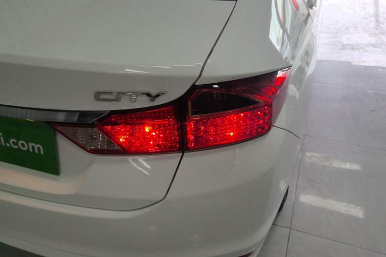 Used Honda City 2017 1.5L CVT Elite Edition Right Rear Taillight
