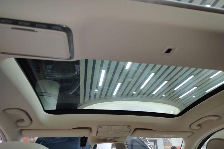 Used Mercedes-Benz S-Class 2014 S 320 L Business Model