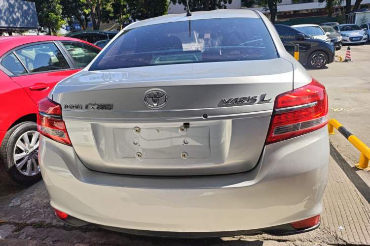 Used Toyota YARiS L Zhi Xiang 2017 1.5E CVT Dynamic Edition Exterior 4