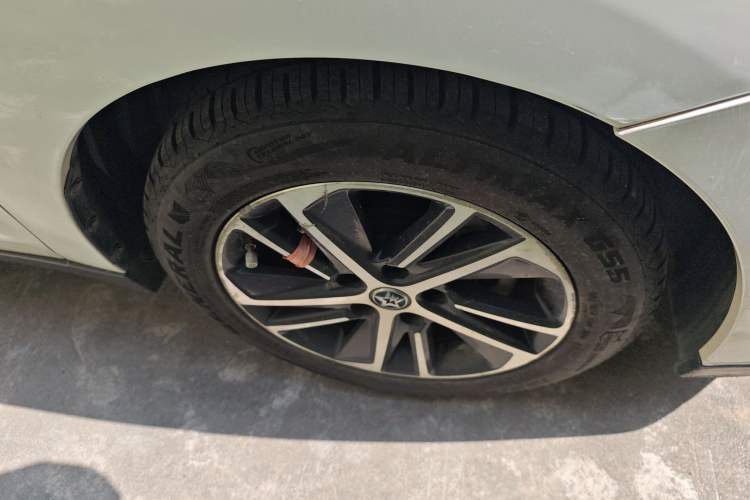 Used Venucia D60 2019 1.6L XL CVT Smart Connect Elite Edition