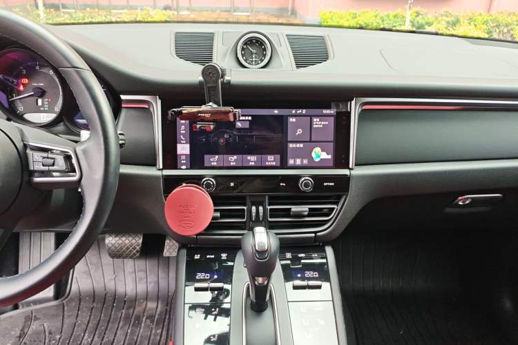 Used Porsche Macan 2024 Macan 2.0T Audio And AC Panel