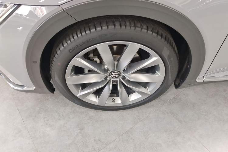 Used Volkswagen FAW-Volkswagen CC 2023 Hunting Vehicle 380TSI Hunter's Heart Edition