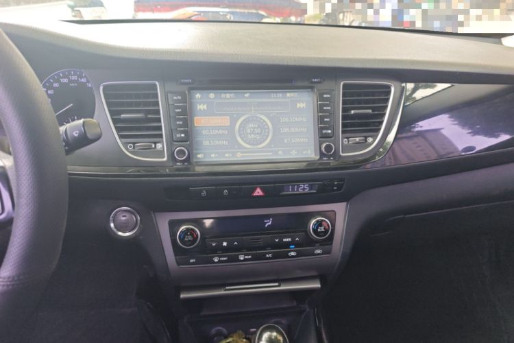 Used Hyundai Mistra 2014 1.8L Automatic Smart GLS Audio And AC Panel