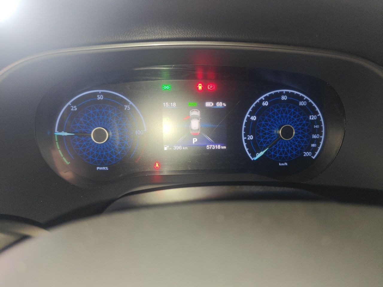 Hongqi E-QM5 2023 560km PLUS — снимка 12