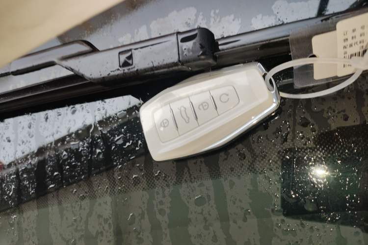 Used Geely Auto Preface 2025 Dongfang Yao 1.5TD Fuyao Edition Vehicle Key