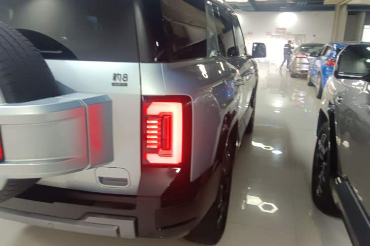 Used Formula Leopard 8 2025 Smart & Brave Flagship Edition 7 Seats
