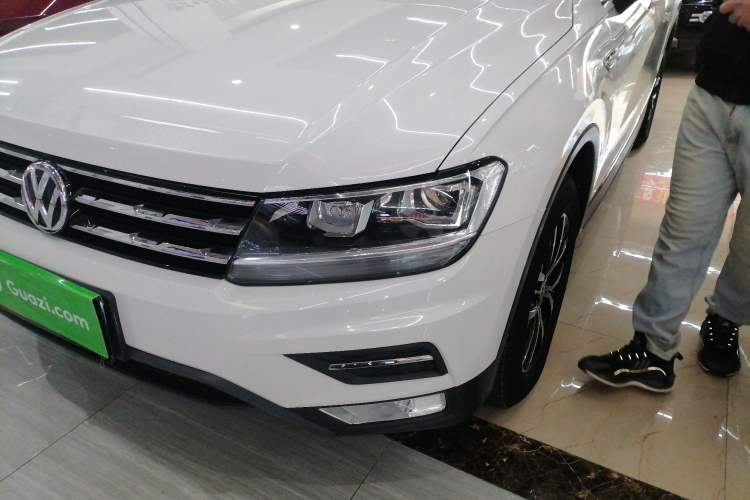 Used Volkswagen Tiguan L 2017 330TSI Automatic Two-Wheel Drive Luxury Edition
