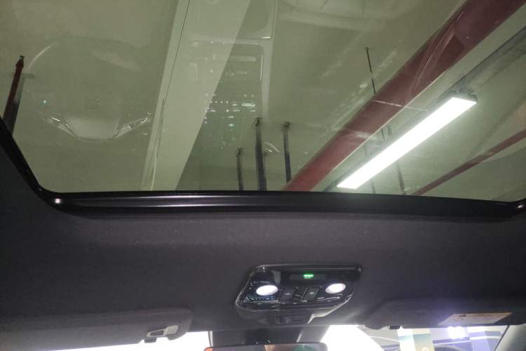 Used Nio ES8 2022 75 kWh 7-Seater Version
