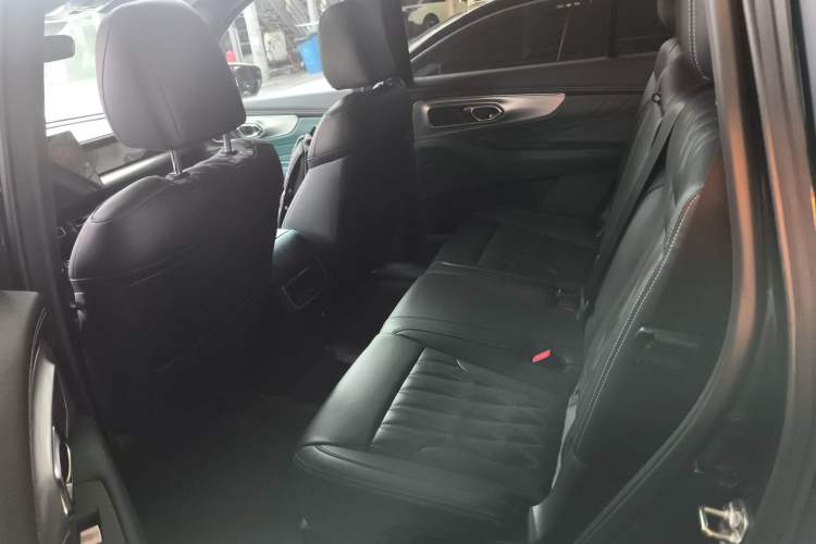 Used GAC Trumpchi GS8 2024 Linghang Series 2.0 TGDI Two-Wheel Drive Luxury Smart Connectivity Version
