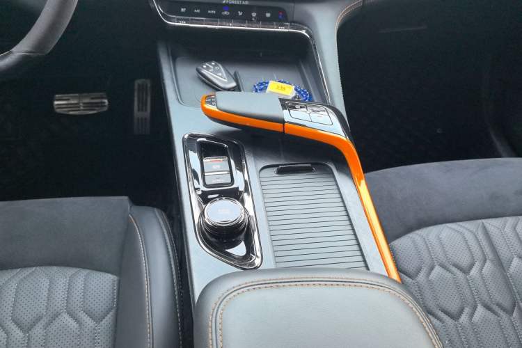 Used CHANGAN UNI-T 2022 1.5T Sport Edition Flagship Version
