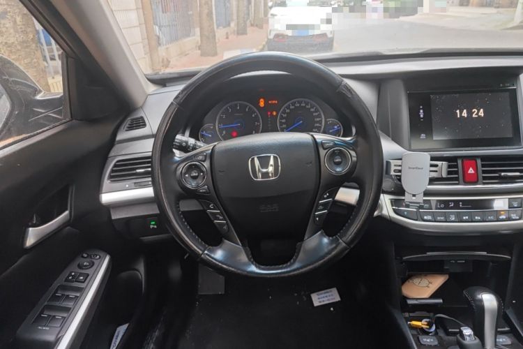 Used Honda Crosstour 2016 2.4L Luxury Edition
