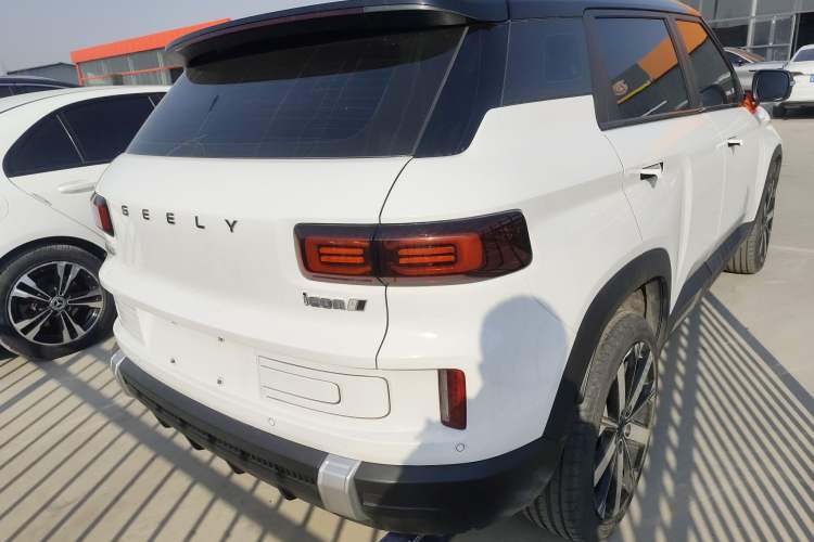 Used Geely Auto icon 2023 1.5TD Chocolate Smoothie Edition
