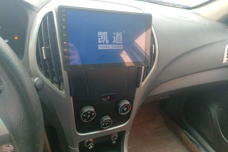Used BYD F3 2015 Energy-Efficient Model 1.5L Manual Comfort Edition Audio And AC Panel