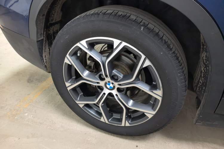 Used BMW X1 2021 sDrive25Li Leading Model Right Rear Wheel Hub