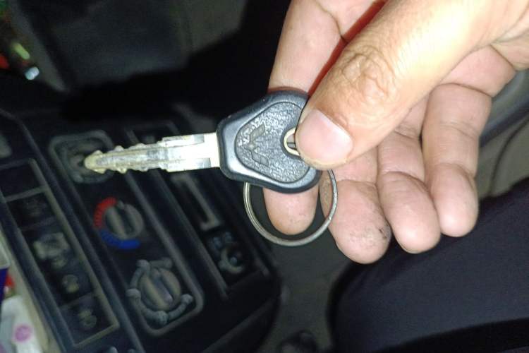 Used Wuling Zhiguang 2013 1.0L Practical Version