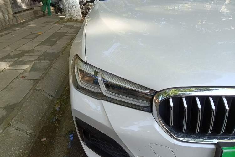 Used BMW 5 Series 2022 530Li Leading Model M Sport Package Right Front Headlight