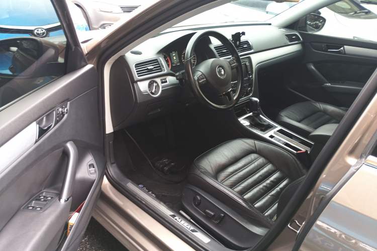 Used Volkswagen Passat 2014 1.8TSI DSG Prestige Edition