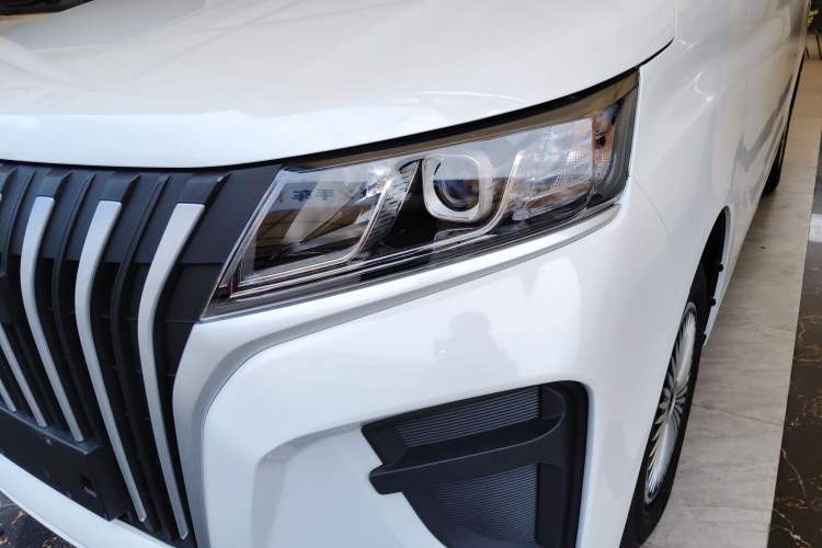 Used BAW Ruisheng Ace M7 2025 1.6L Manual Standard Wheelbase Comfort Version 5 Seats Left Front Headlight