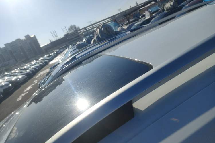 Used FORTHING T5 2021 Revised 1.6L Manual Comfort Version
