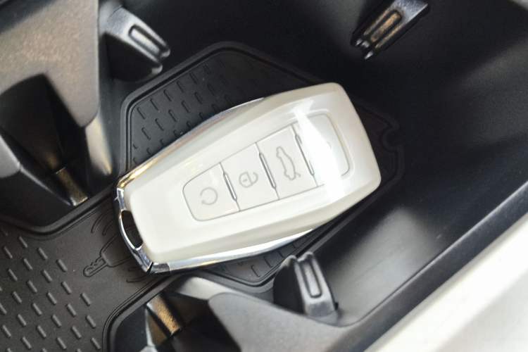 Used Geely Auto Preface 2025 Dongfang Yao 1.5TD Kunlun Edition
