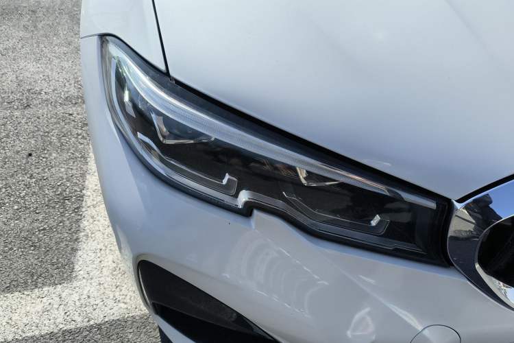 Used BMW 3 Series 2021 Second Facelift 325Li M Sport Package Right Front Headlight