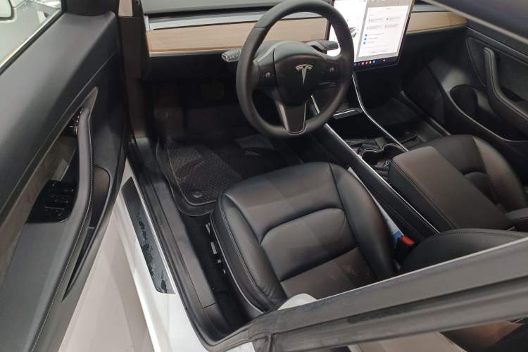 Used Tesla Model 3 (Import) 2019 Standard Range Rear-Wheel Drive Upgraded Version (52 kWh)