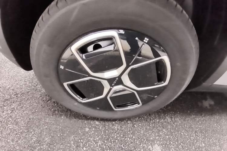 Used AION UT 2025 330 Starlight Edition