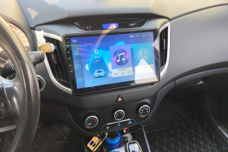 Used Hyundai ix25 2015 1.6L Automatic Two-Wheel Drive Smart GLS Trim
