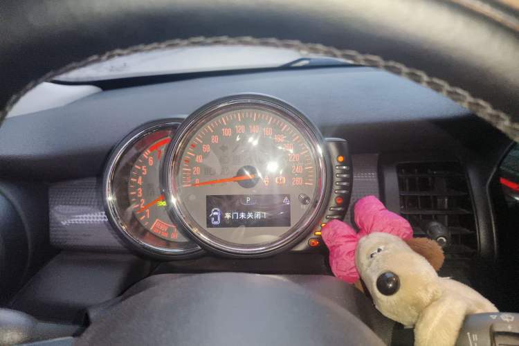 Used MINI MINI 2014 1.5T COOPER Fun