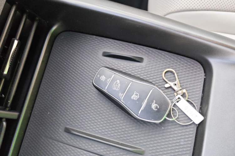 Used BYD Seal 06 New Energy 2025 EV 545KM Flagship Edition Vehicle Key