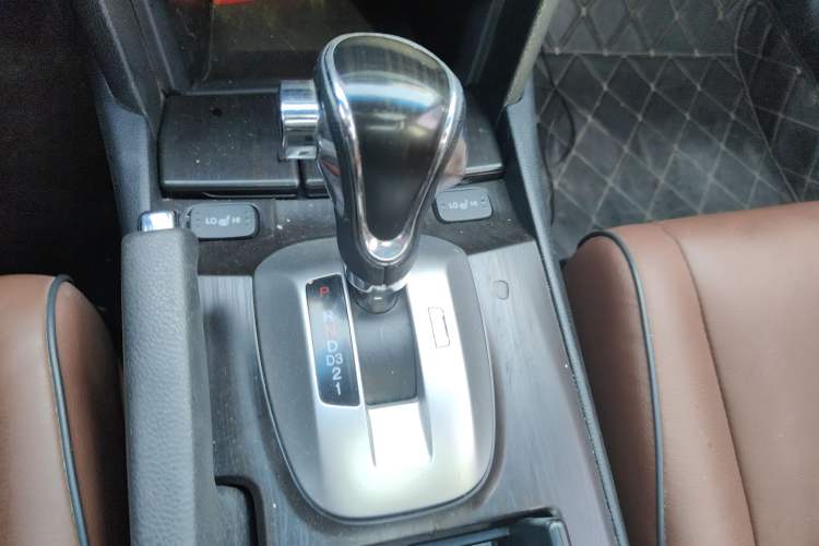 Used Honda Crosstour 2016 2.4L Luxury Edition