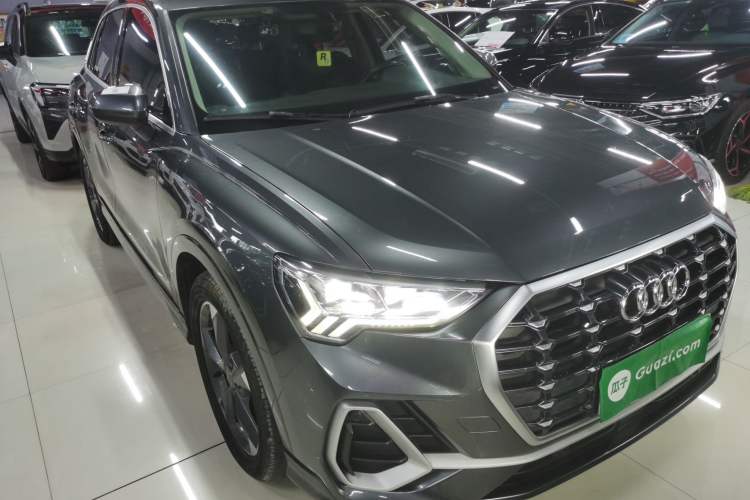 Used Audi Q3 2019 40 TFSI Fashion Dynamic Model