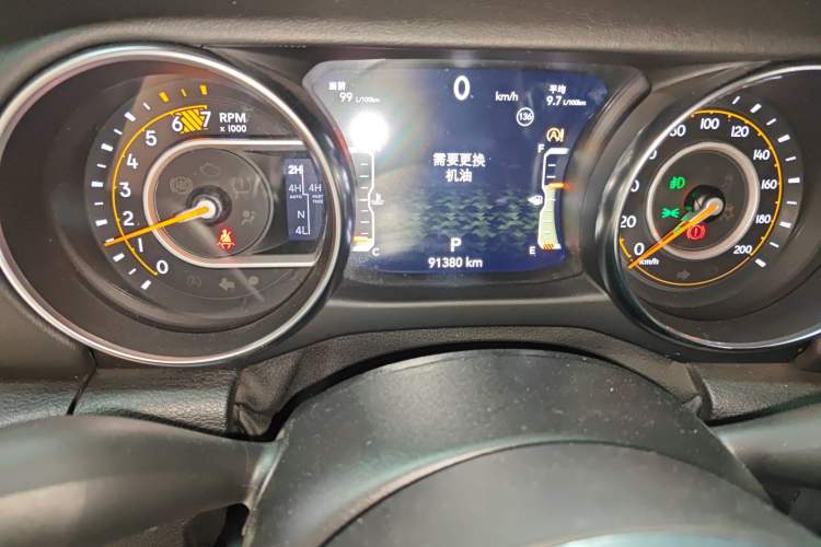 Used Jeep Wrangler 2021 2.0T 80th Anniversary Edition Odometer Close Up