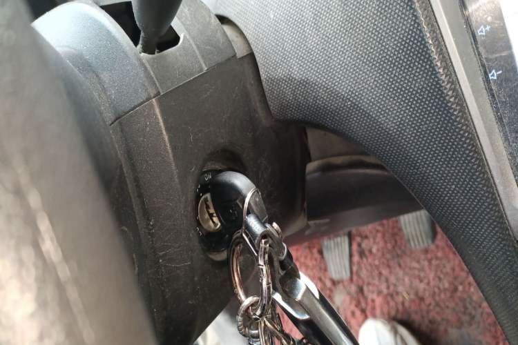 Used Chevrolet Sail 2013 Sedan 1.4L Manual Ideal Edition
