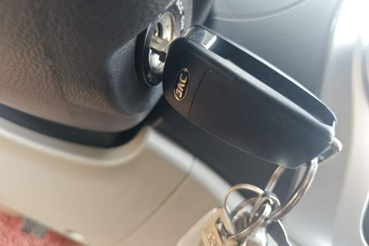 Used JAC Refine M3 2019 Creator Edition 1.8L Luxury Model Vehicle Key