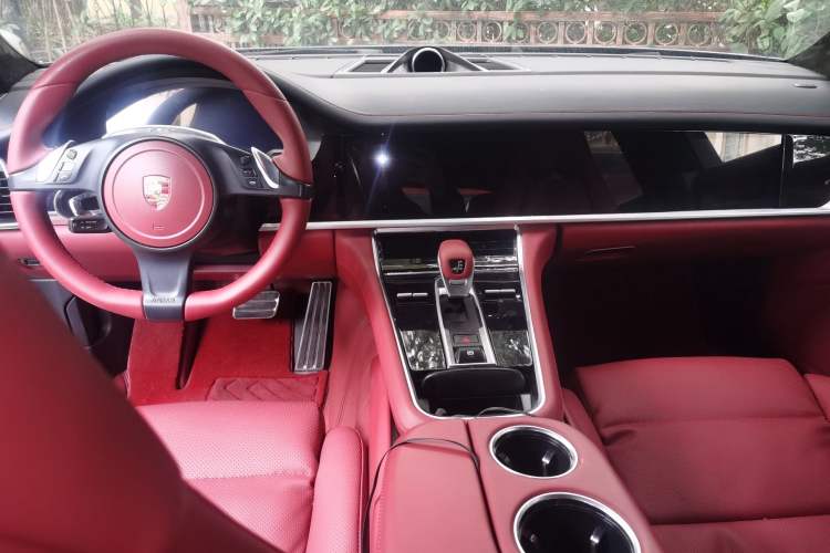 Used Porsche Panamera 2014 Panamera Executive 3.0T Center Console