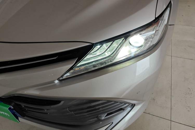 Used Toyota Camry 2018 2.5G Luxury Edition Left Front Headlight
