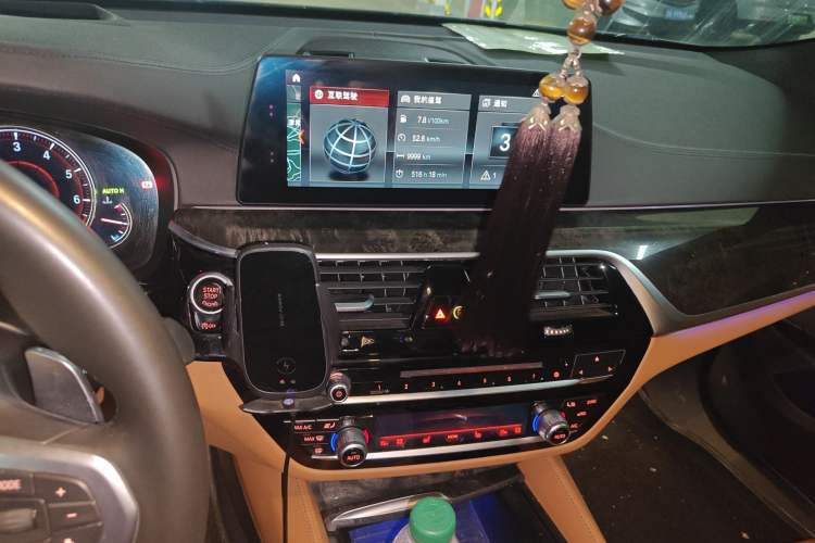 Used BMW 6 Series GT 2018 630i M Sport Package Audio And AC Panel