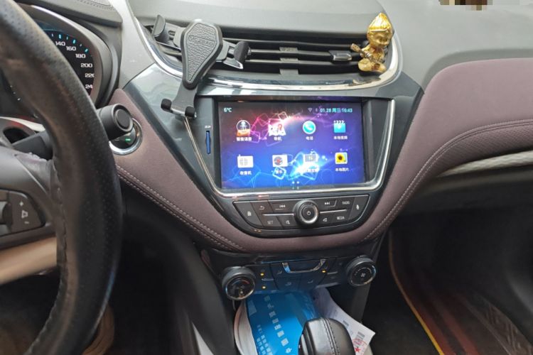 Used Chevrolet Malibu 2018 530T Automatic Luxury Edition Audio And AC Panel